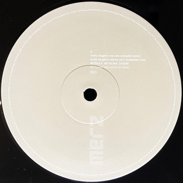 Merz - Lovely Daughter | Epic (667913 6) - 3
