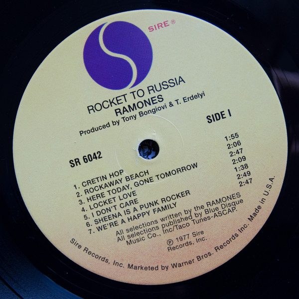 Ramones - Rocket To Russia | Sire (SR 6042) - 3 Ramones - Rocket To Russia | Sire (SR 6042) - 3