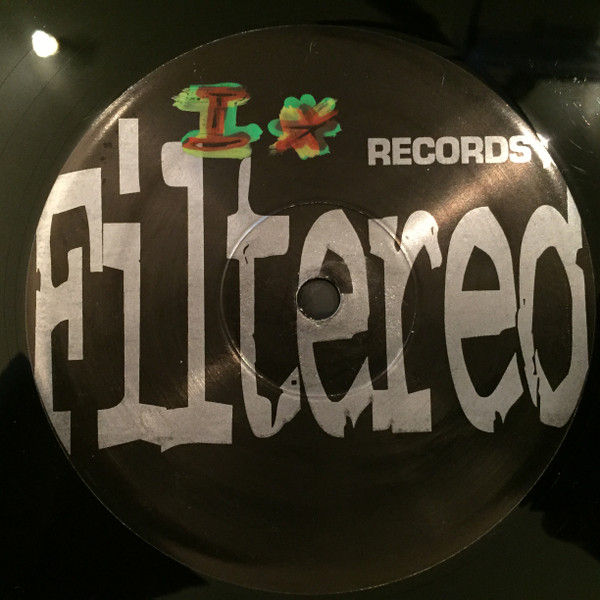 Robbie Rivera Presents Invasion - Relax | Filtered Records (FIL-102) - 2 Robbie Rivera Presents Invasion - Relax | Filtered Records (FIL-102) - 2