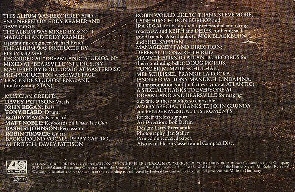 Robin Trower - In The Line Of Fire | Atlantic (7567-82080-1) - 3
