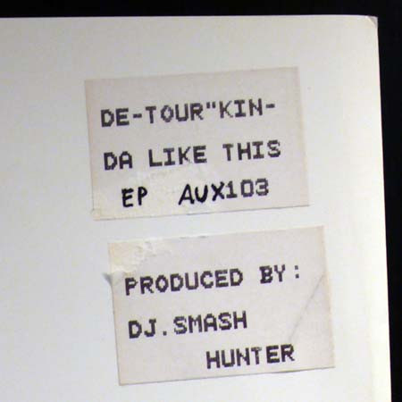 De-Tour - Kinda Like This EP | Avenue X Records (AUX103)