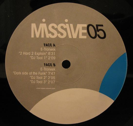 E-Troneek - Dark Side Of The Funk | Missive (MIS05) - main