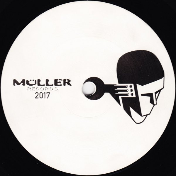 Various - Use Me No. 1 | Müller Records (MÜLLER 2017) - 2 Various - Use Me No. 1 | Müller Records (MÜLLER 2017) - 2