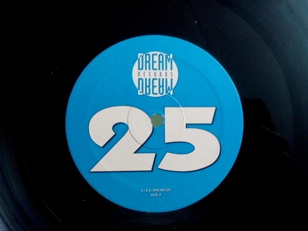 Doctor Ale - Desire | Dream Records (DREAM 025) - 2 Doctor Ale - Desire | Dream Records (DREAM 025) - 2