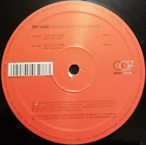 The Voidz - Need No Bump / Need No Punk | Stereoseven Plus (STP 030) - 2 The Voidz - Need No Bump / Need No Punk | Stereoseven Plus (STP 030) - 2