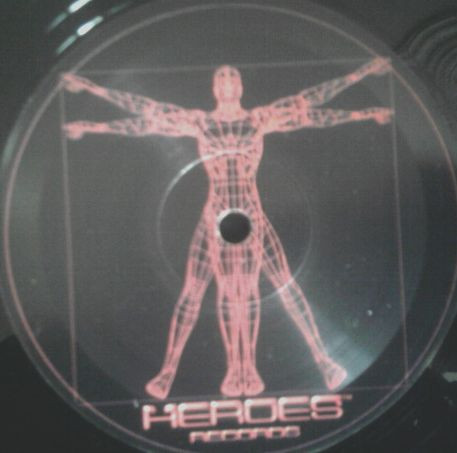 Dreamer - Manuela | Heroes Records (HRS 009) - 2