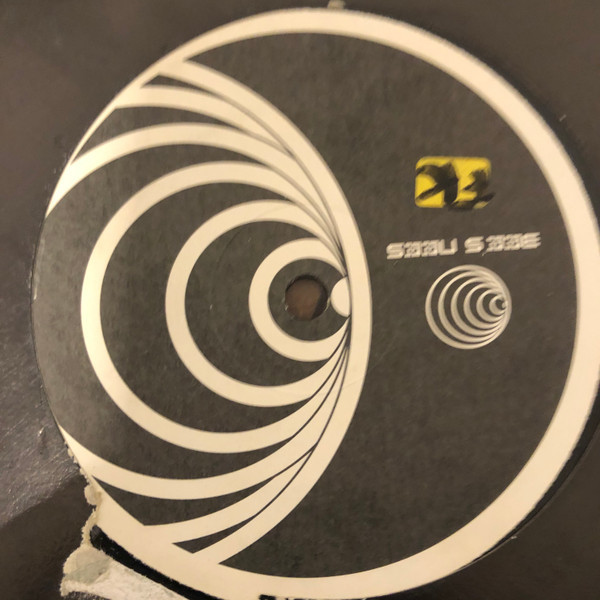 Mauro M.B.S. presents Seven Saturdays - Dirty Vinyl Pusher | Bee's Nees (DPU 1040) - 3