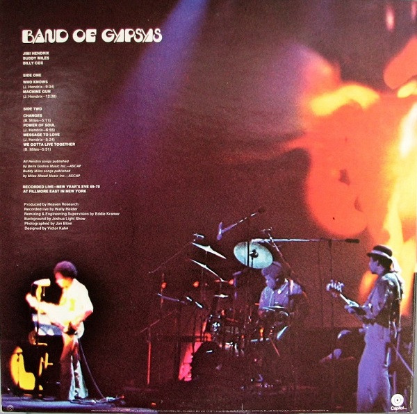 Hendrix - Band Of Gypsys | Capitol Records (STAO-472) - 3 Hendrix - Band Of Gypsys | Capitol Records (STAO-472) - 3