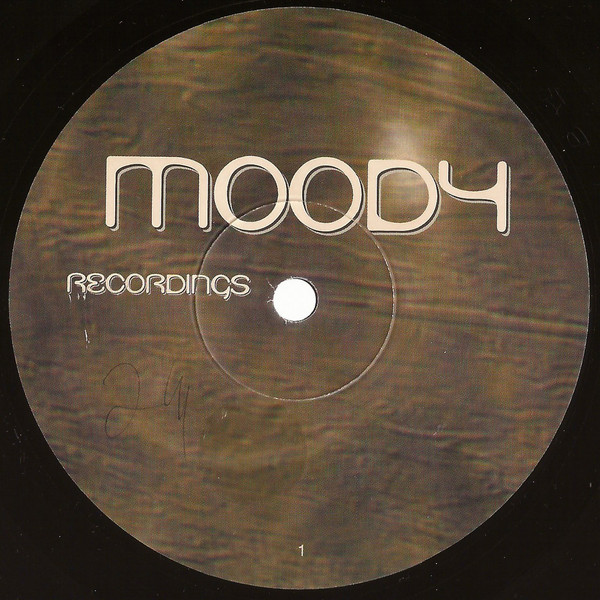 CZR Featuring Darryl Pandy - Do You Want My Love? | Moody Recordings (MDR9601-1) - 4