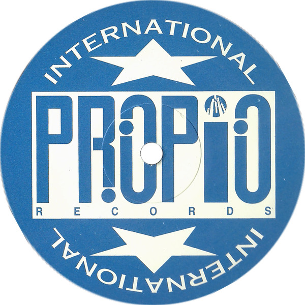 CO.RO. Featuring Lyen - Run Away | Propio Records (PRI 2008) - 4 CO.RO. Featuring Lyen - Run Away | Propio Records (PRI 2008) - 4