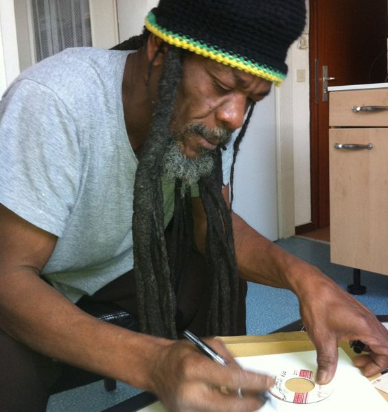 Easton Clarke / Sly & The Revolutionaries - Jah Say | Chanan-Jah (none) - 4 Easton Clarke / Sly & The Revolutionaries - Jah Say | Chanan-Jah (none) - 4