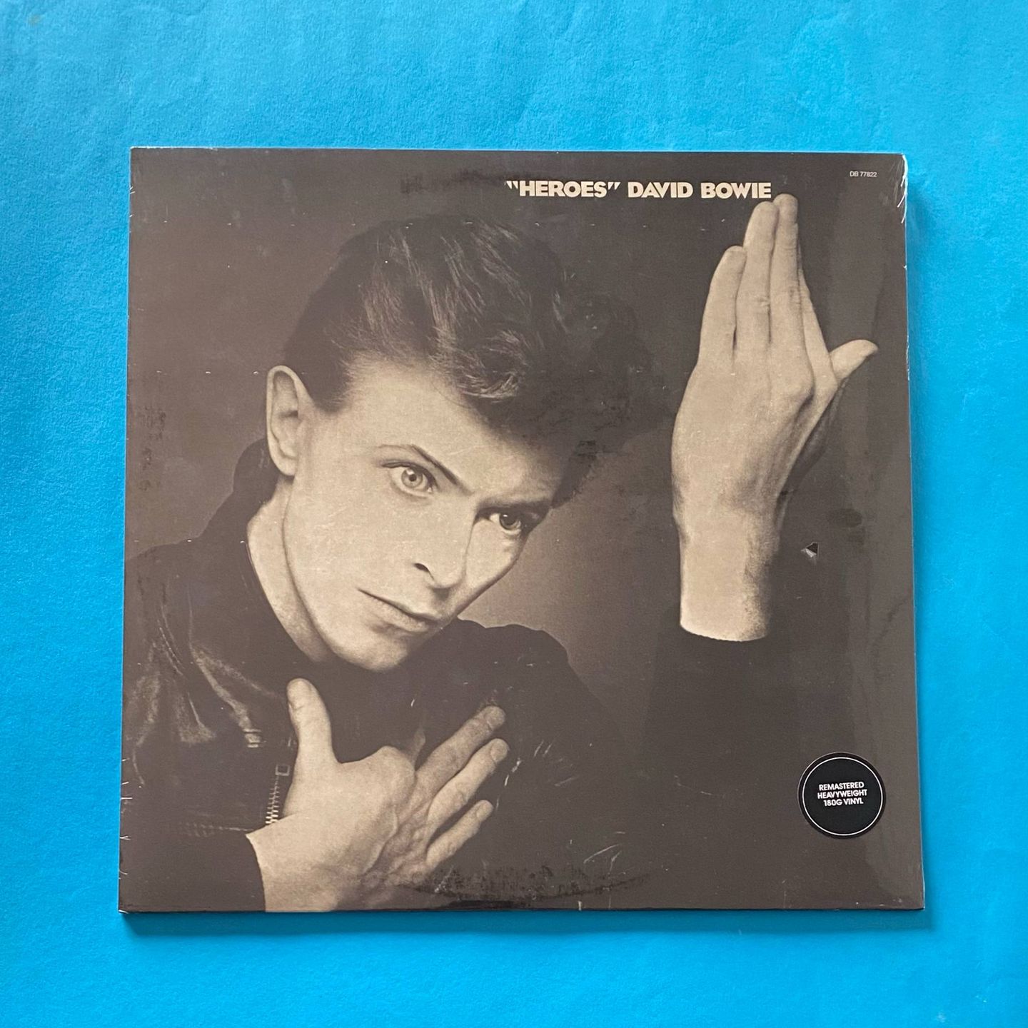 David Bowie - "Heroes" | Parlophone (0190295842840)