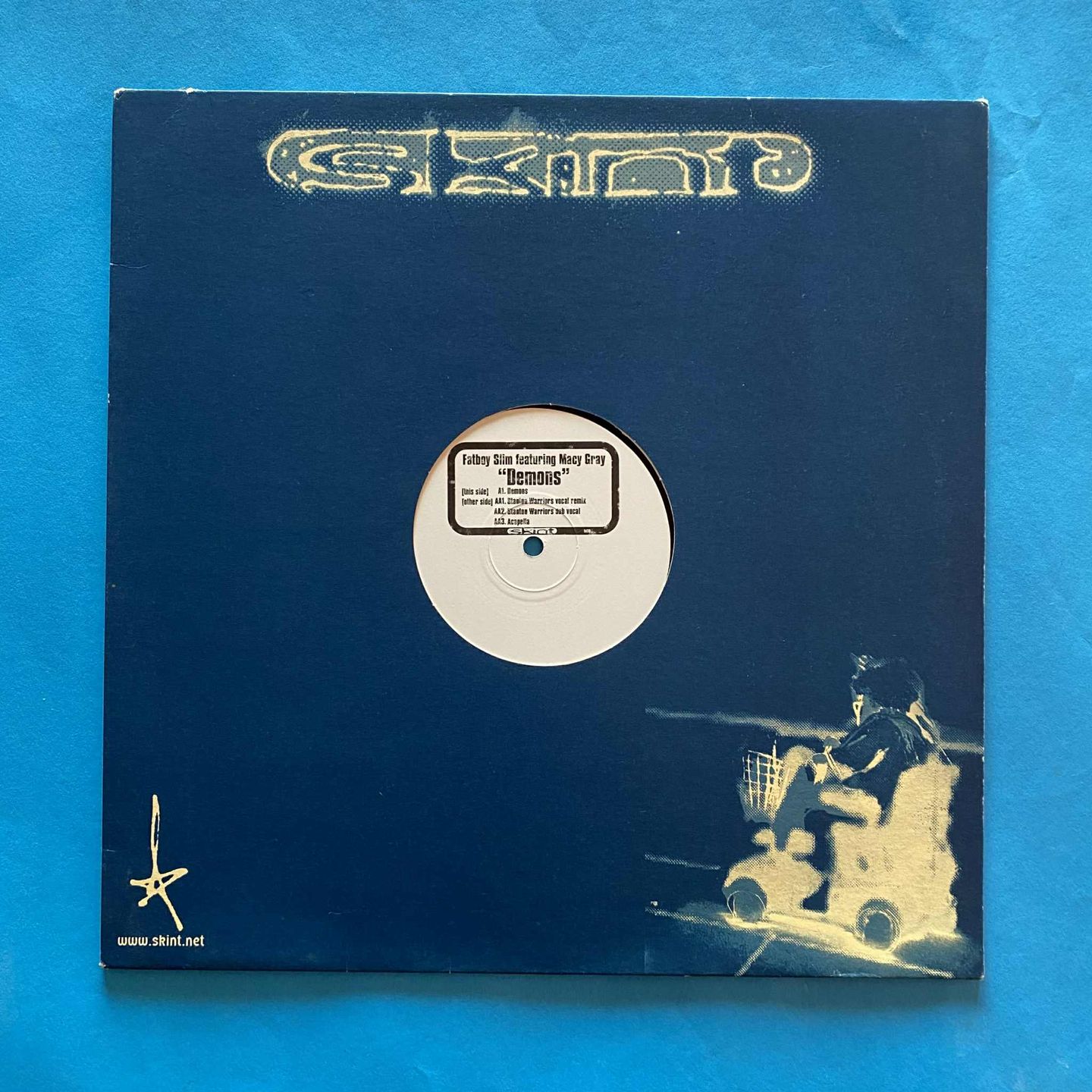 Fatboy Slim Featuring Macy Gray - Demons | Skint (FAT 9)