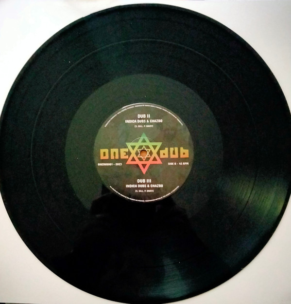 Danman - Fussing N Fighting  | One Dub (ONEDUB001) - 4