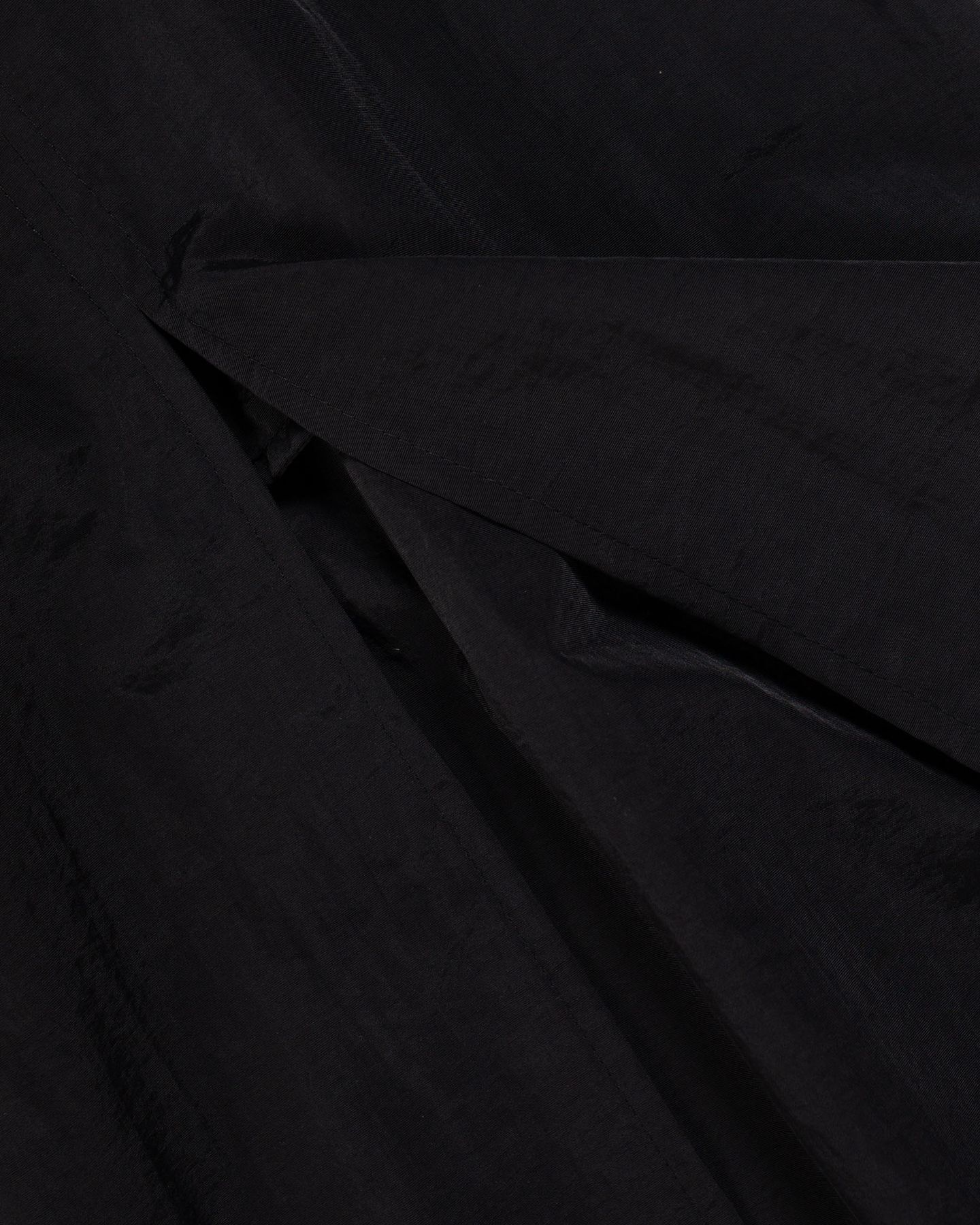 Unisex Nylon Skirt | Black