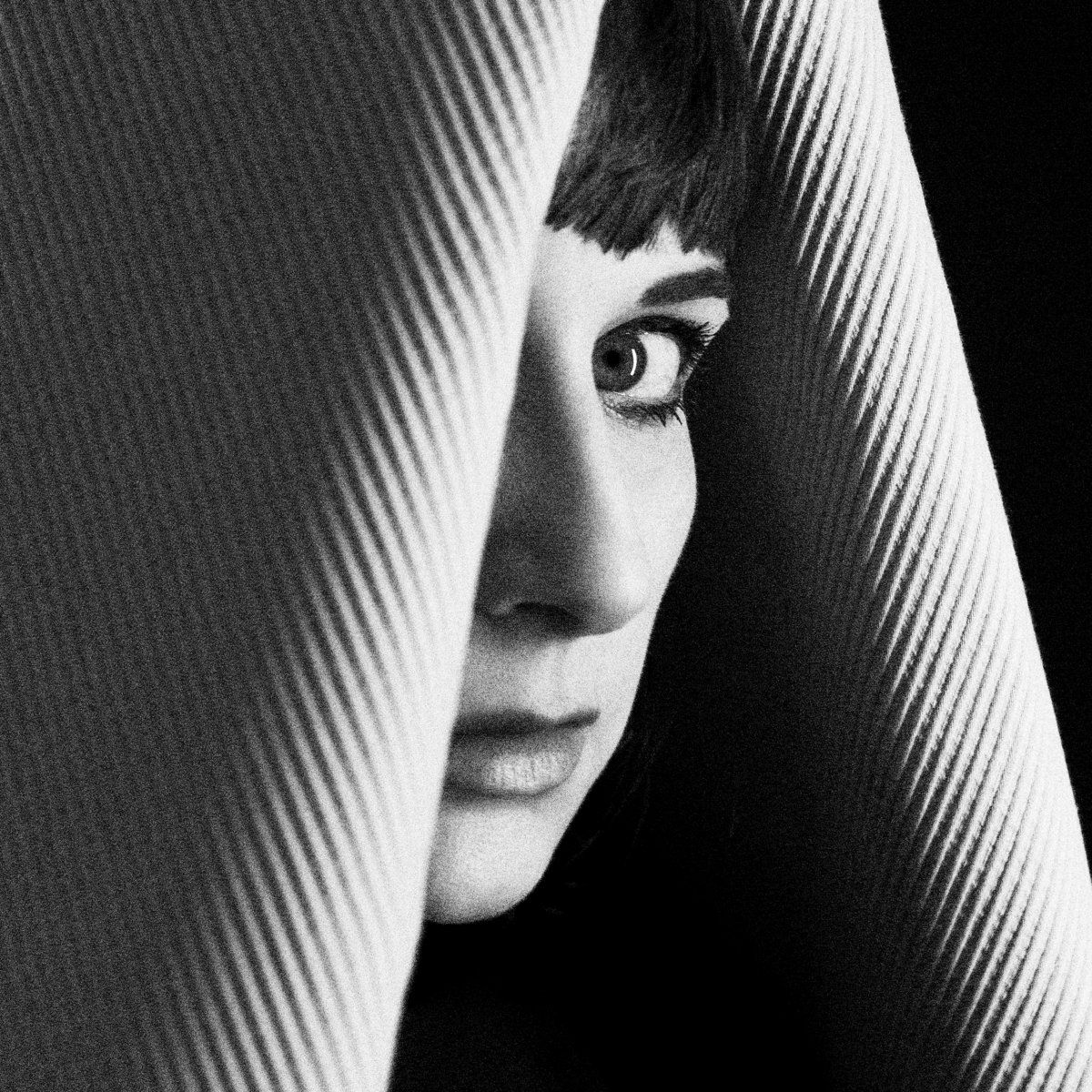 Annie-Claude Deschênes - Les Manières De Table (Yellow Vinyl) | Bonsound (BONAL105-LP) - main