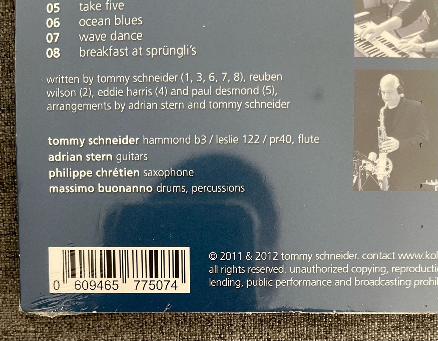 Tommy Schneider & Friends - The Hidden Port | Kolibri Records (12002) - 3