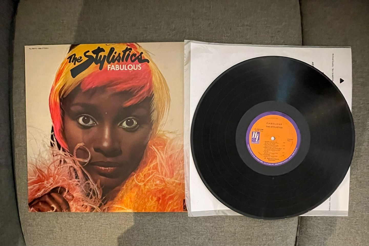The Stylistics - Fabulous | H & L Records (HL-69013-698) - 3 The Stylistics - Fabulous | H & L Records (HL-69013-698) - 3