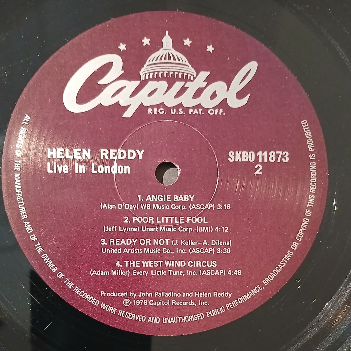 Helen Reddy - Live In London | Capitol Records (SKBO 11873) - 5