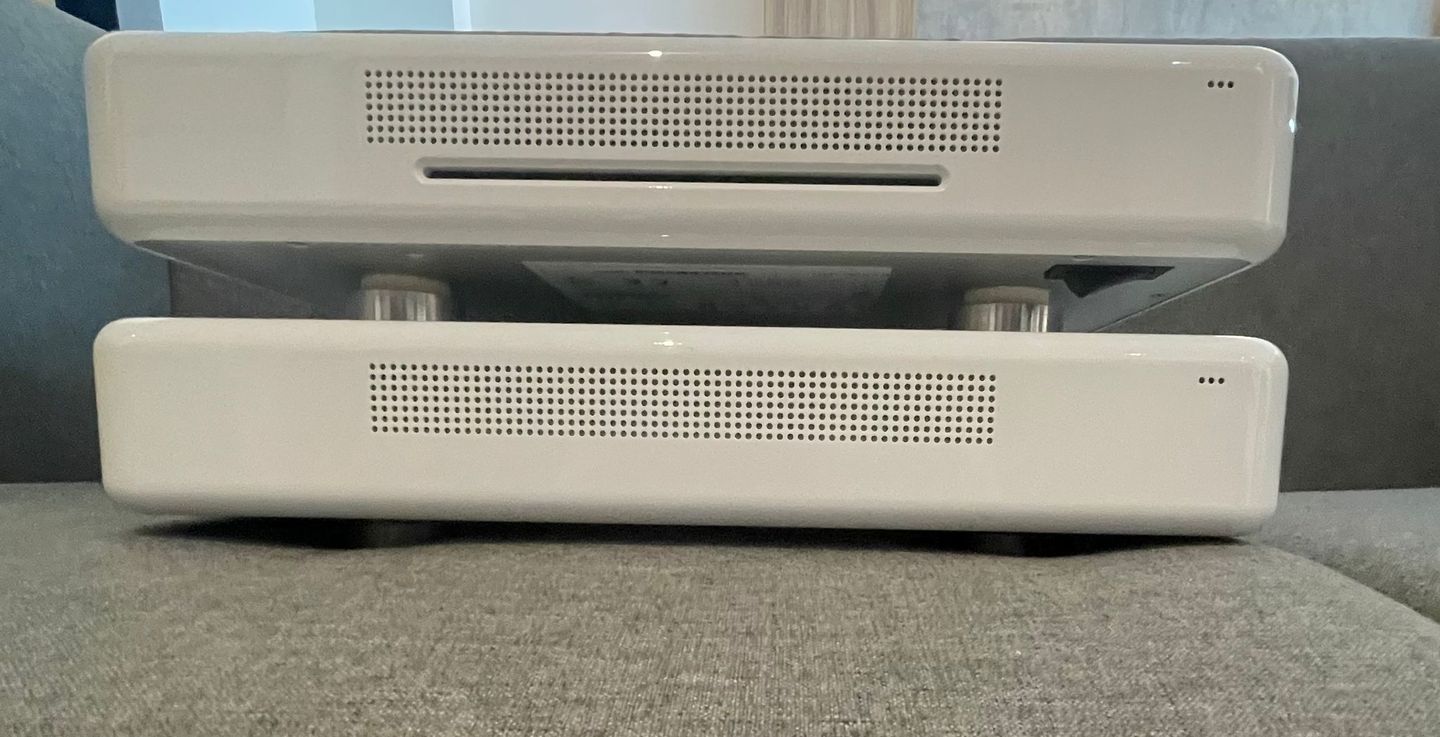 Roksan - Roksan Oxygene CD Player with Integrated Amplier