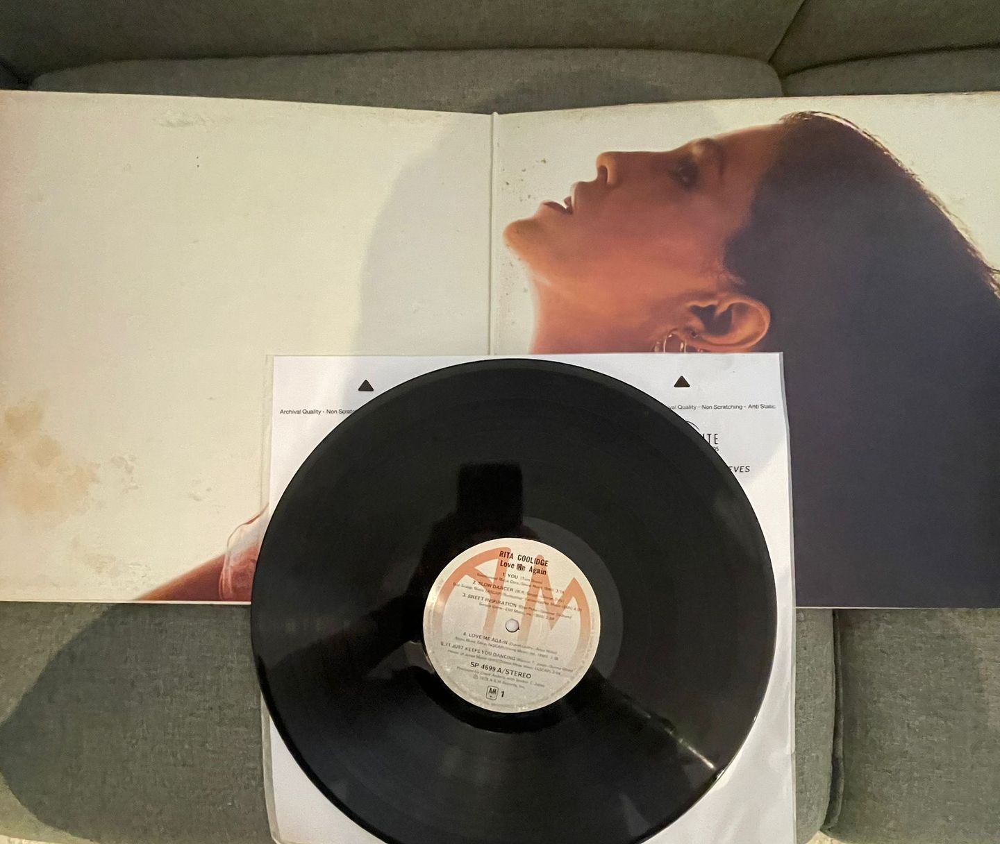 Rita Coolidge - Love Me Again | A & M Records (SP-4699) - 3