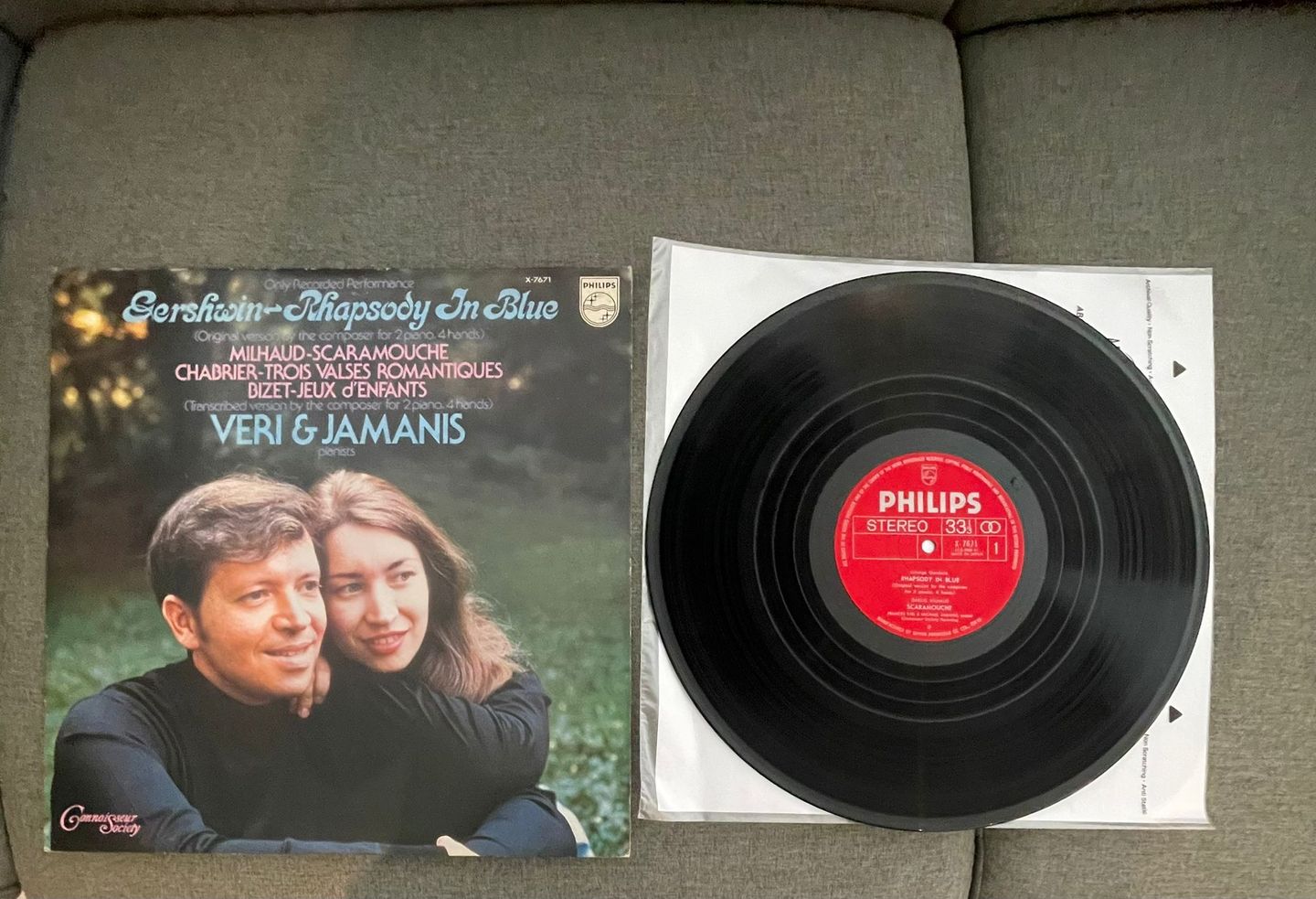 Veri* & Jamanis & Veri & Jamanis - Gershwin Rhapsody In Blue | Philips (X-7671) - 4 Veri* & Jamanis & Veri & Jamanis - Gershwin Rhapsody In Blue | Philips (X-7671) - 4