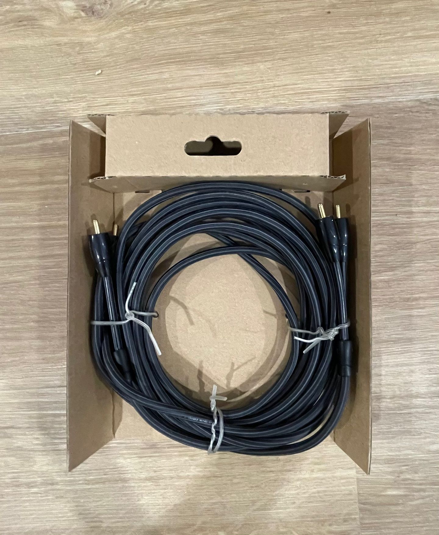 Audio Quest - Audio Quest Tower RCA Interconnect - 5 Meter - 4 Audio Quest - Audio Quest Tower RCA Interconnect - 5 Meter - 4