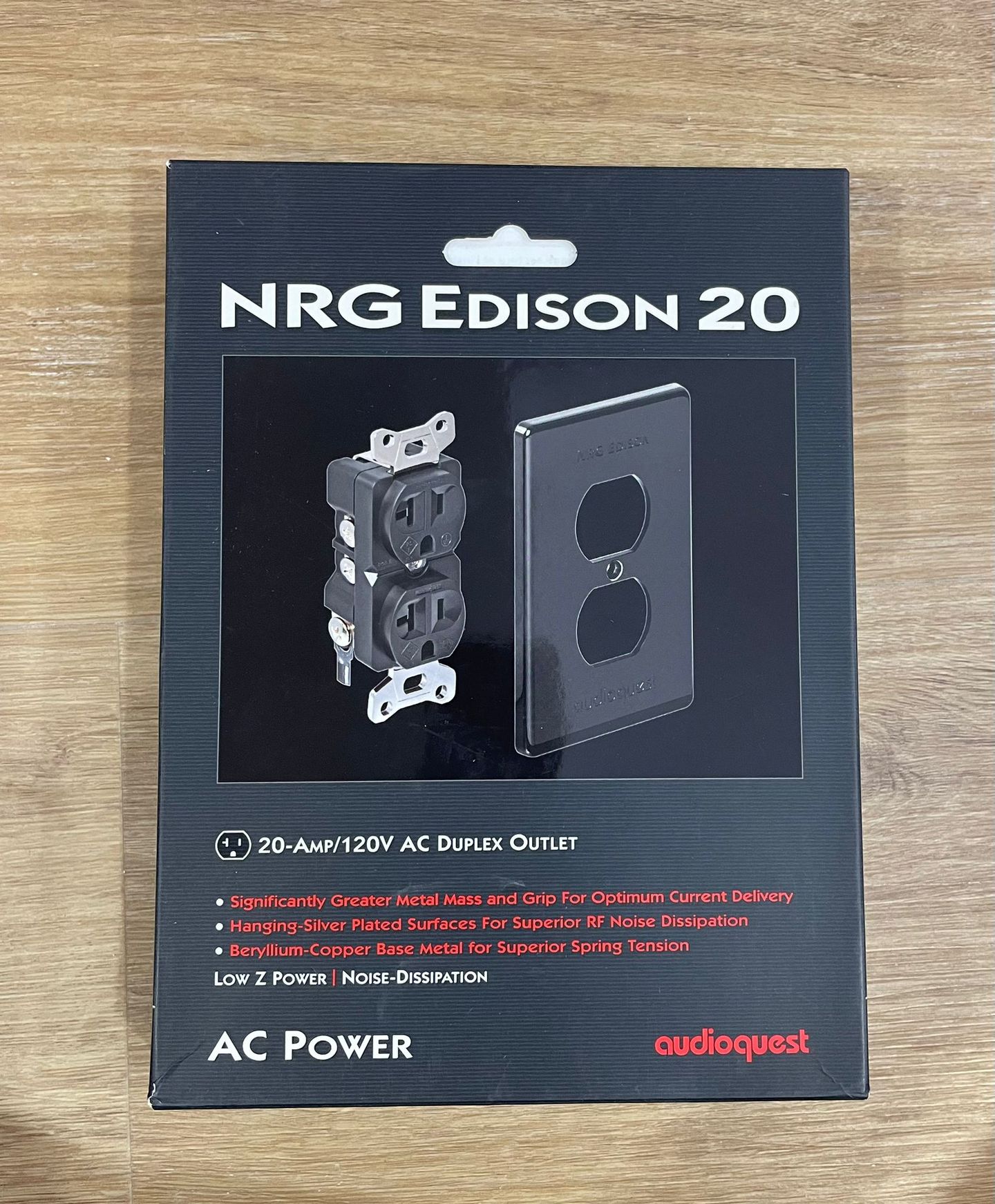 Audio Quest - Audio Quest NRG Edison 20 AC Duplex Outlet - main Audio Quest - Audio Quest NRG Edison 20 AC Duplex Outlet - main