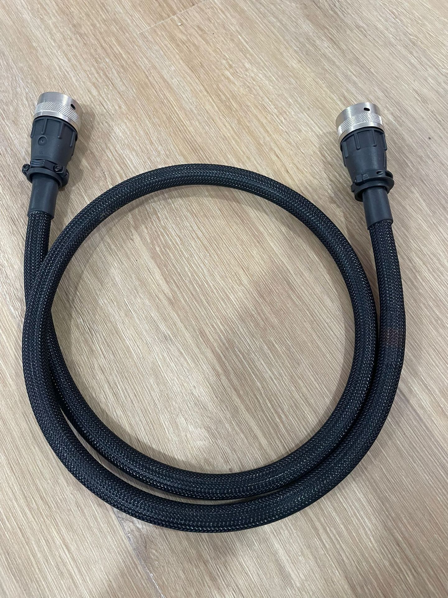 Naim - Naim 00-010-0082 Burndy Lead, Digital, CD555 - 2 Naim - Naim 00-010-0082 Burndy Lead, Digital, CD555 - 2