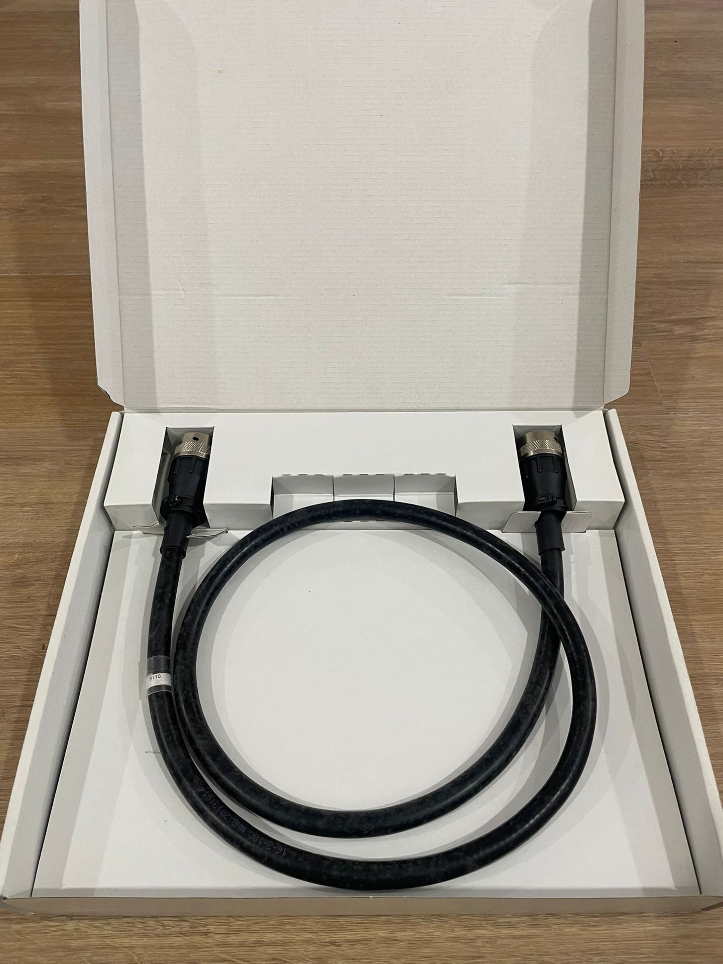Naim - Naim Burndy Lead, 00-010-0077, 17 Pin, SNAXO, Super Line - 2 Naim - Naim Burndy Lead, 00-010-0077, 17 Pin, SNAXO, Super Line - 2