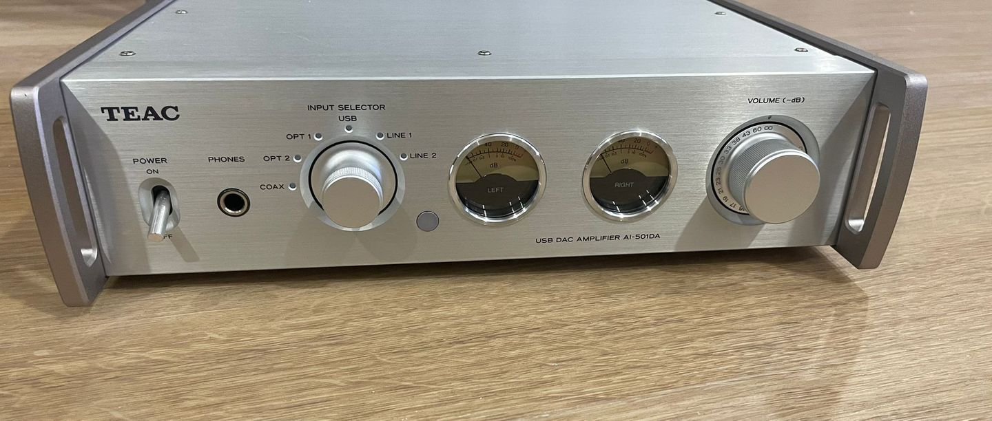 TEAC - TEAC AI-501 (Silver) DAC Amplifier - 4 TEAC - TEAC AI-501 (Silver) DAC Amplifier - 4