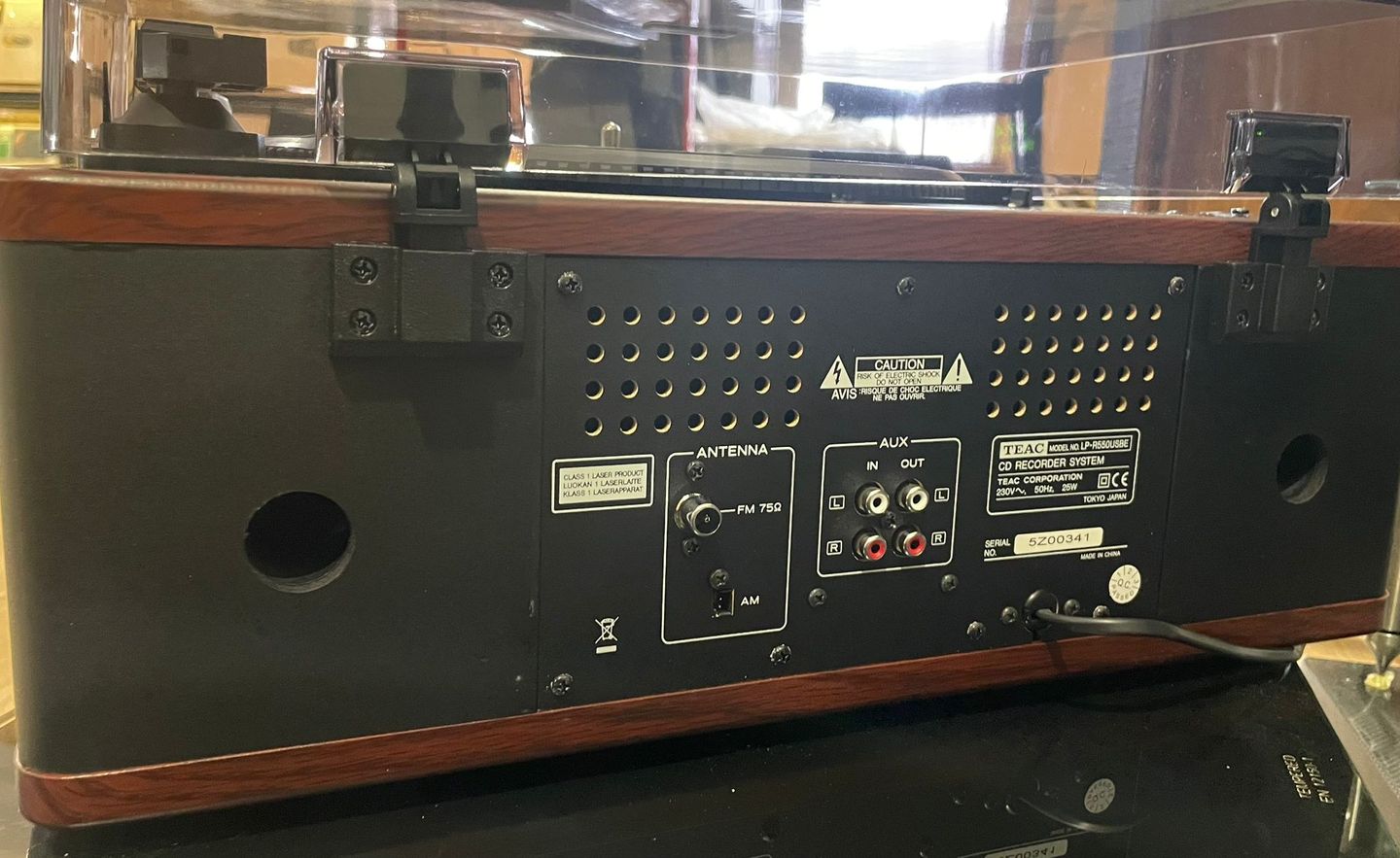 TEAC - TEAC LP-R550USB-B CD Recorder with Turntable Cassette Player - 7 TEAC - TEAC LP-R550USB-B CD Recorder with Turntable Cassette Player - 7