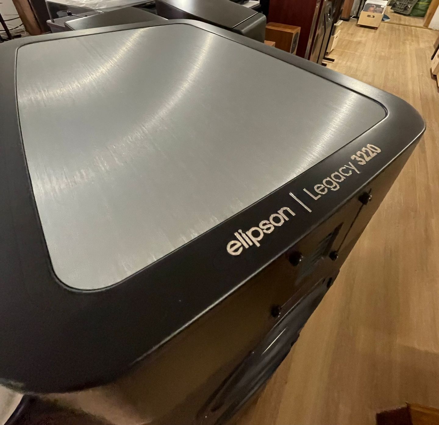 Elipson - Elipson Legacy 3220 Floor Standing Speakers (Black) Pair - 3 Elipson - Elipson Legacy 3220 Floor Standing Speakers (Black) Pair - 3