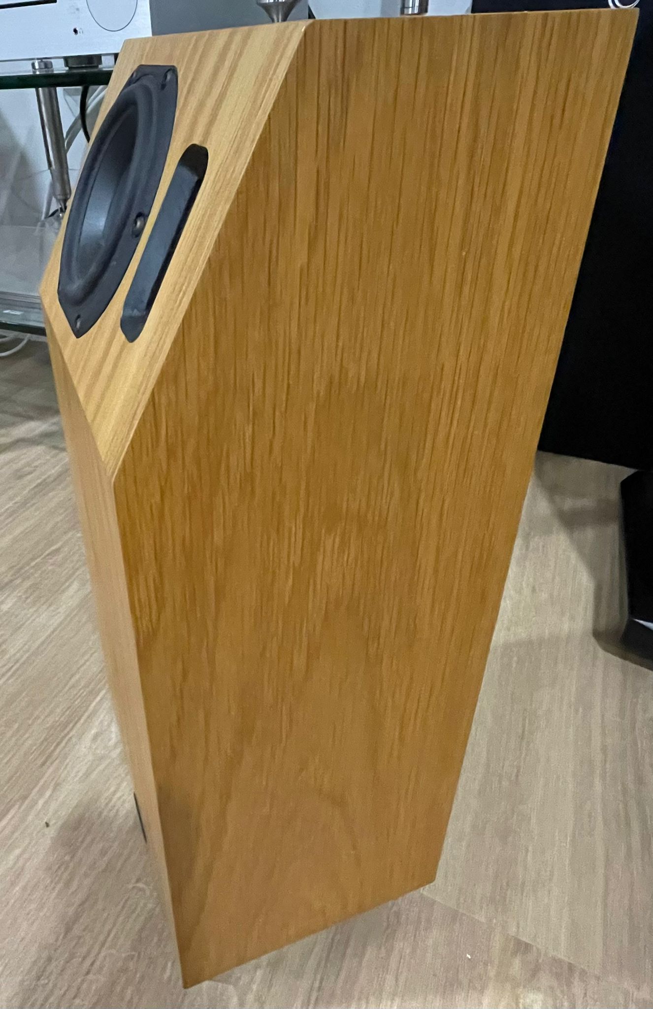 Neat Acoustics - Neat Acoustics Iota Alpha Speakers Pair (Natural Oak) - 3 Neat Acoustics - Neat Acoustics Iota Alpha Speakers Pair (Natural Oak) - 3