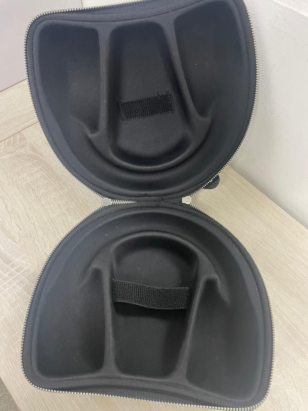 Focal - Focal Headphones Hardshell Carrying Case - 5 Focal - Focal Headphones Hardshell Carrying Case - 5