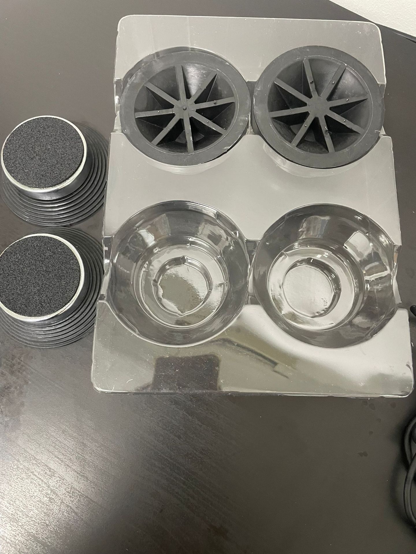 Inakustik - Inakustik Bolide Absorber Set of 4 Chrome Black ( 2 Packs) - 4 Inakustik - Inakustik Bolide Absorber Set of 4 Chrome Black ( 2 Packs) - 4