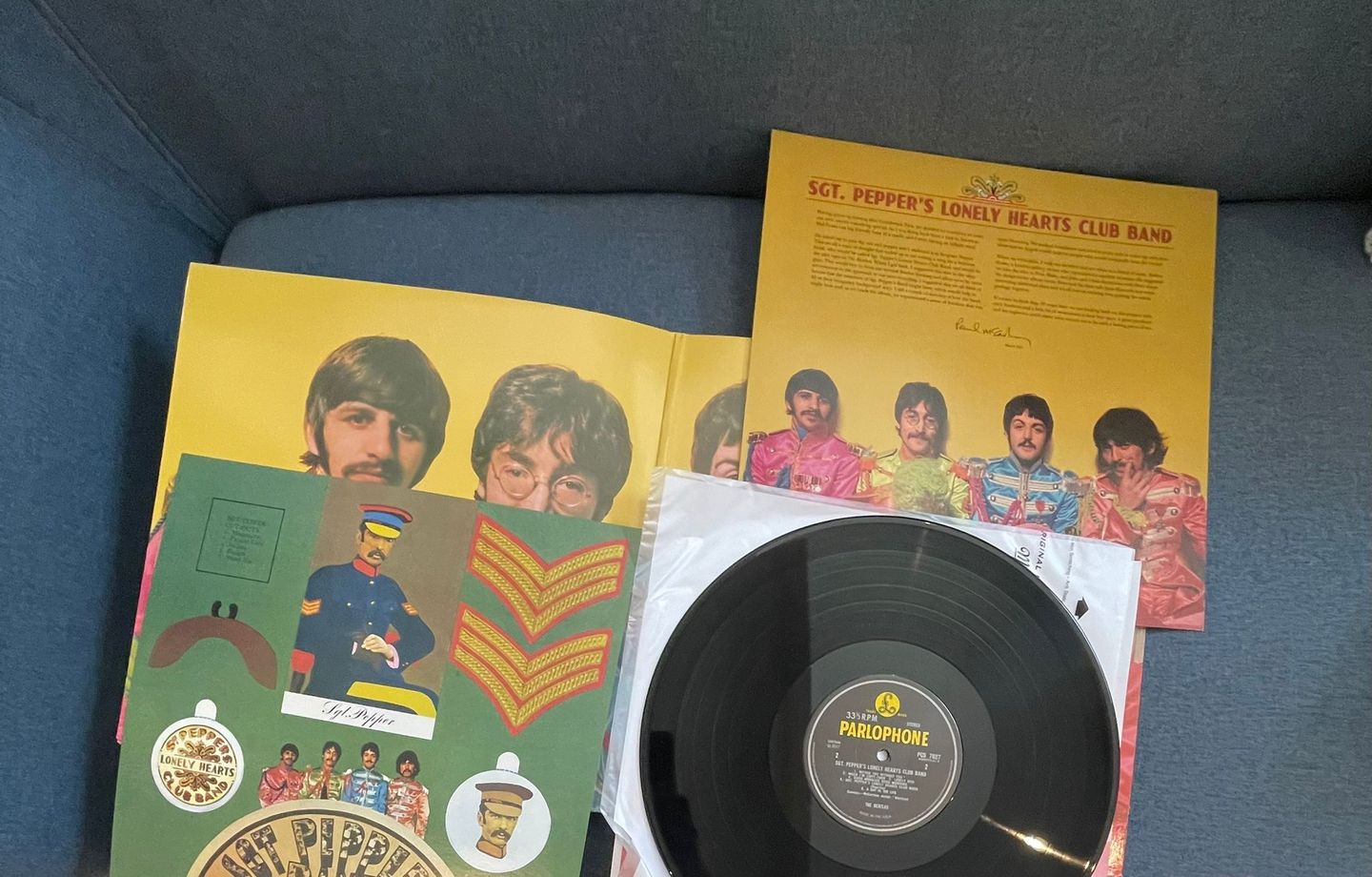 The Beatles - Sgt. Pepper's Lonely Hearts Club Band | Universal Music Group International (0602567098348) - 3 The Beatles - Sgt. Pepper's Lonely Hearts Club Band | Universal Music Group International (0602567098348) - 3