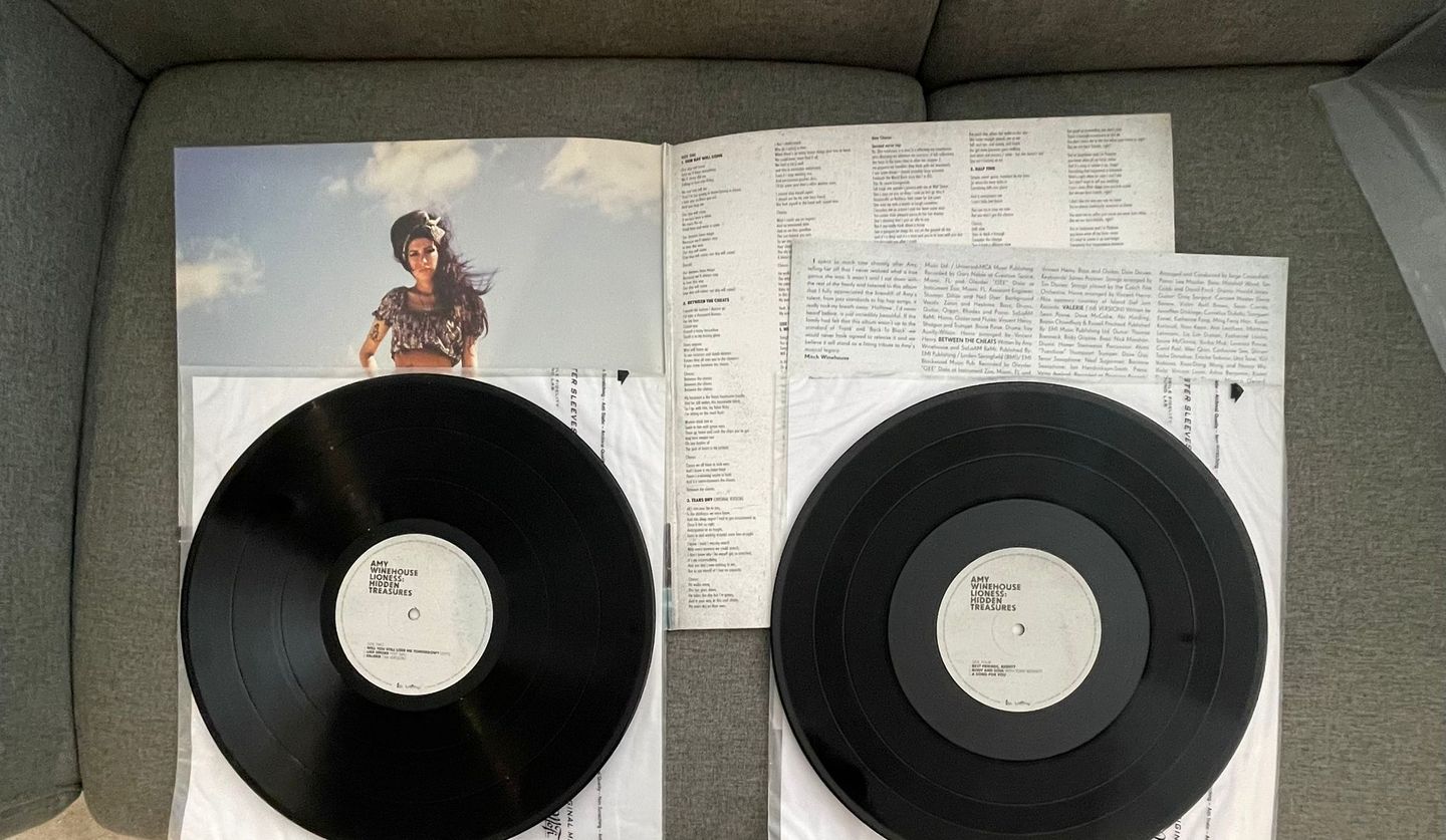 Amy Winehouse - Lioness: Hidden Treasures | Island Records Group (279 060 3) - 3 Amy Winehouse - Lioness: Hidden Treasures | Island Records Group (279 060 3) - 3