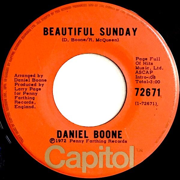 Daniel Boone - Beautiful Sunday / Truly Julie (7") [Vinyl] | Capitol Records (72671) - main