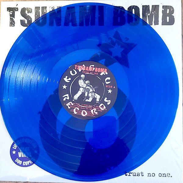 Tsunami Bomb - Trust No One (Limited Edition - Blue Vinyl) [Vinyl] | Kung Fu Records (CLO 1355) - 3