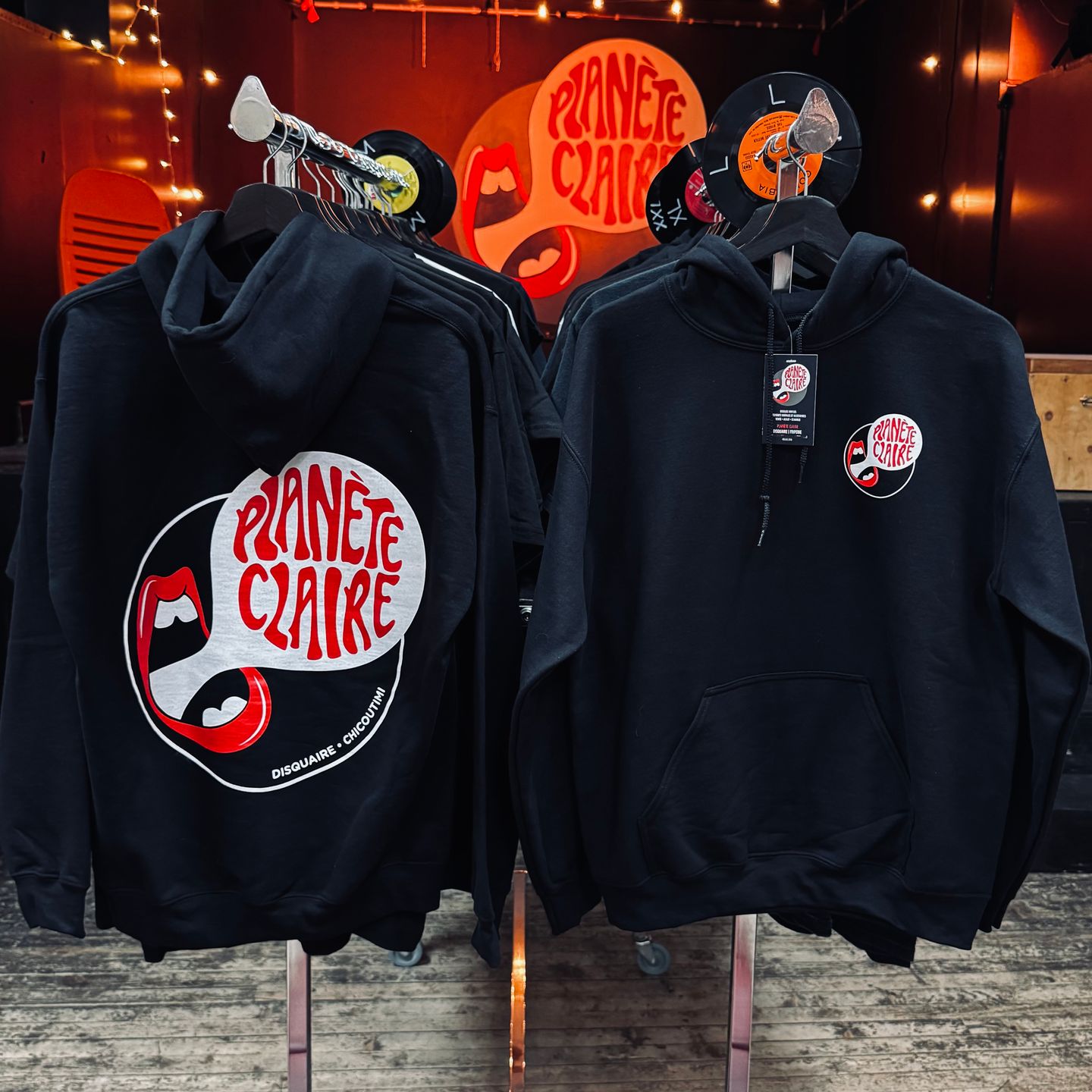Planète Claire - Planète Claire - Logo (Hoodie) [Vêtement]