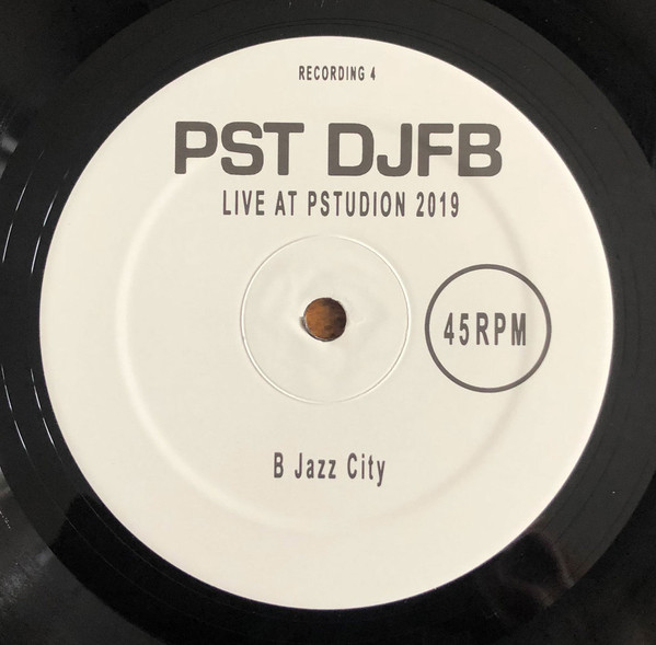 Live At Pstudion 2019