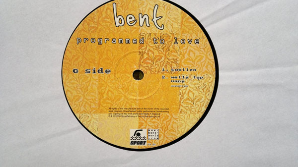 Programmed To Love (2nd Hand |  Media: VG+ | Sleeve: VG+)