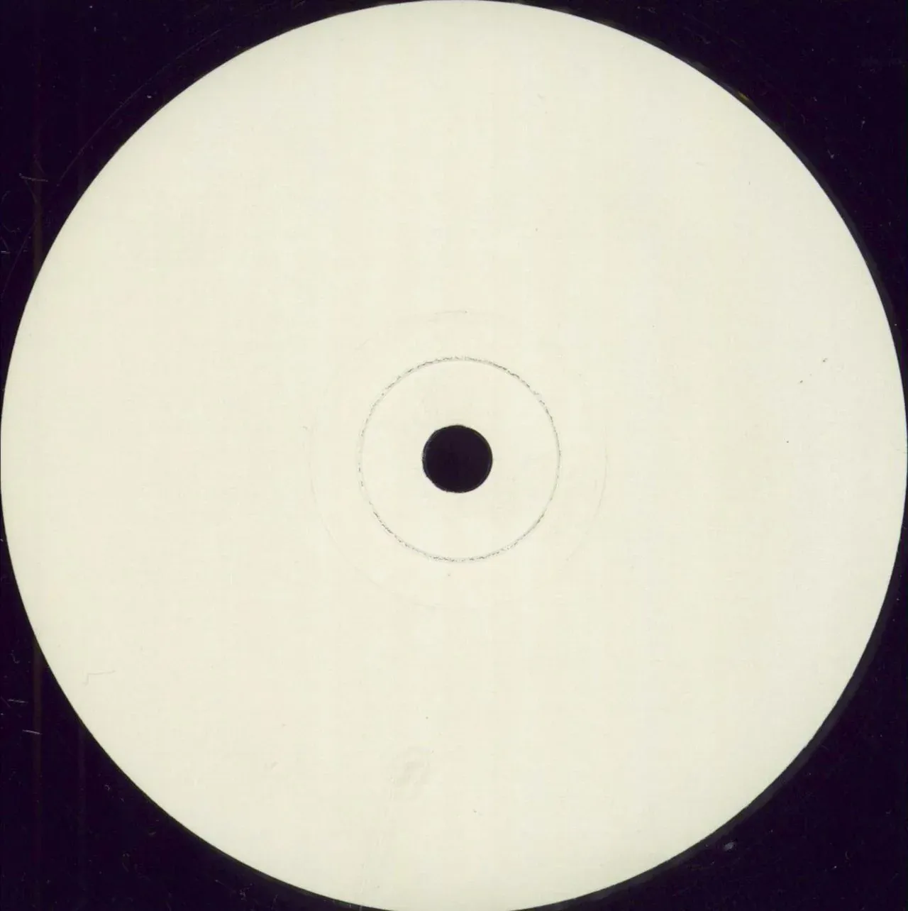 Missy Elliott - Gossip Folks (Mamakossa Rmx) | Not On Label (Missy Elliott) (BF001)