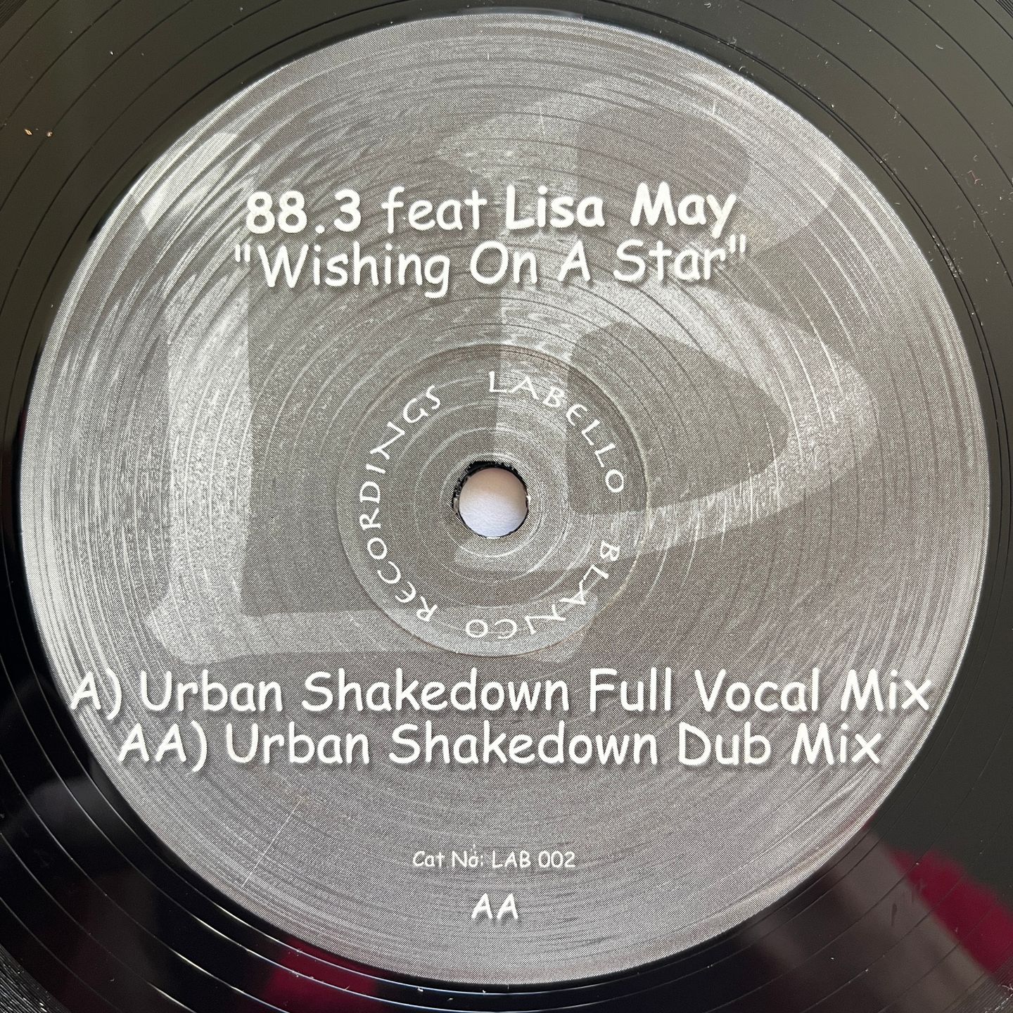 88.3 Feat Lisa May - Wishing On A Star (Urban Shakedown Mixes) | Labello Blanco Recordings (LAB 002) - main
