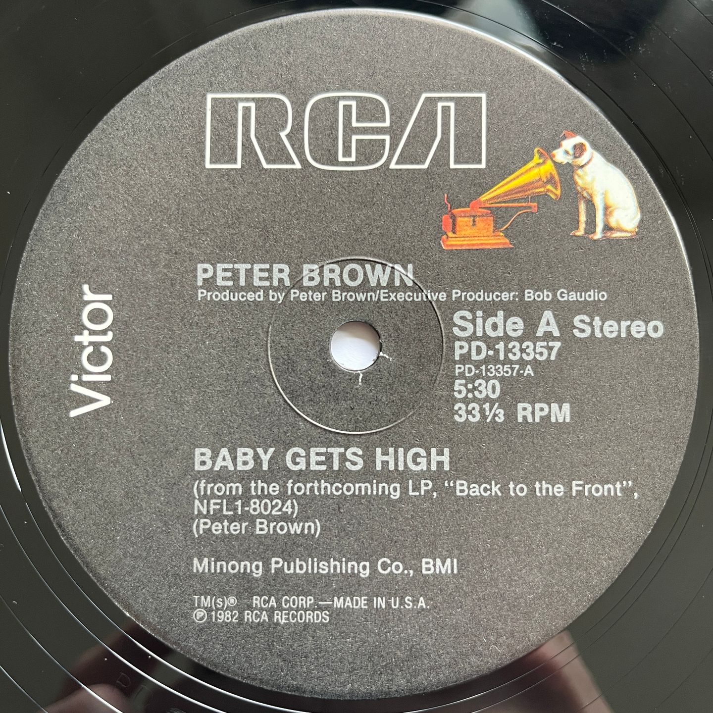 Peter Brown - Baby Gets High / Shall We Dance | RCA (JD-13357) - 3