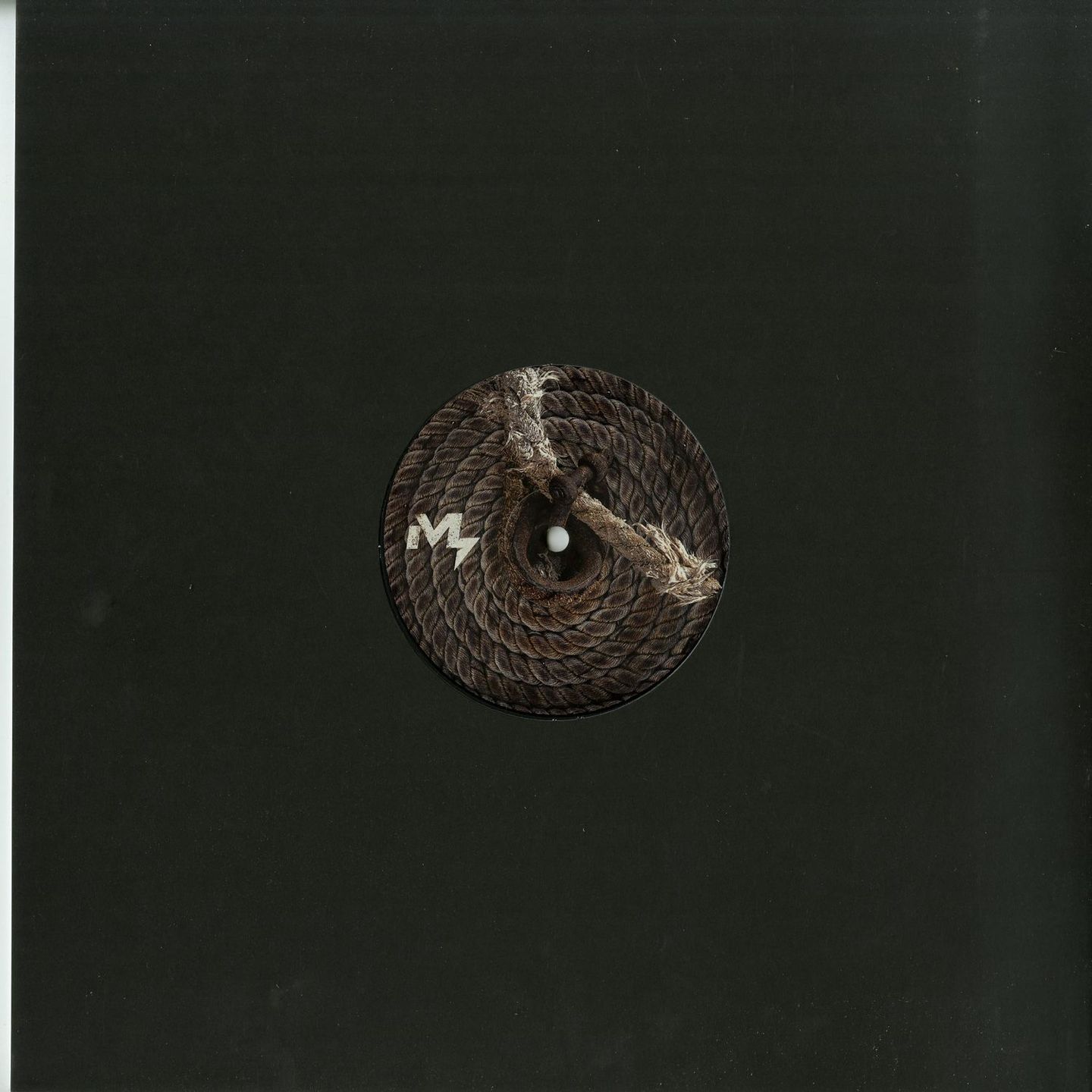 Iuly.B - Invasion EP | Mulen Records (MULENV013) - main