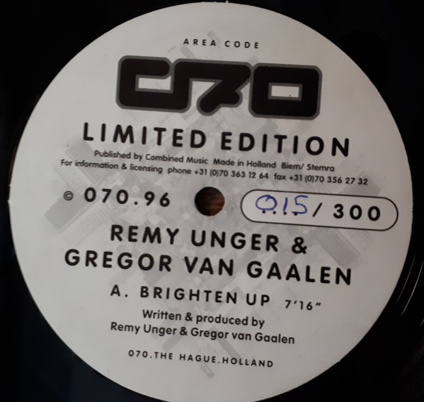 Remy Unger & Gregor van Gaalen - Brighten Up | Area Code 070 (070.003) - 2