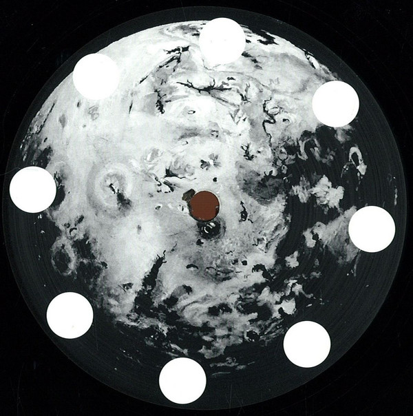 Robin Kampschoer - Io | LET Recordings (LET002) - 2