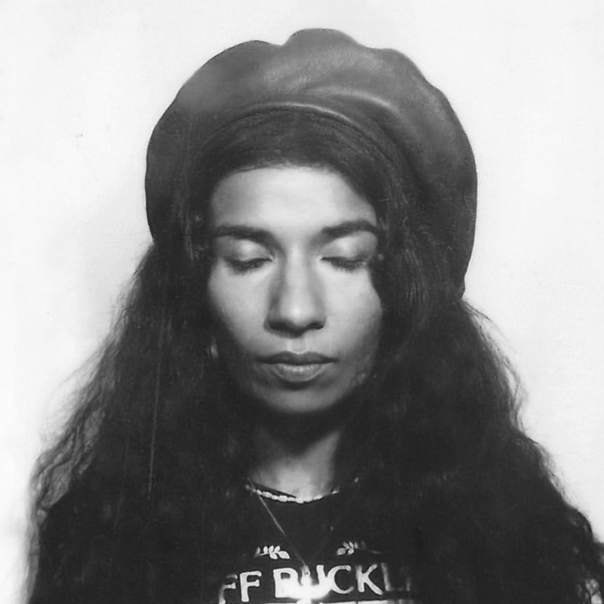 Nabihah Iqbal - Nabihah Iqbal - Dreamer | () - main Nabihah Iqbal - Nabihah Iqbal - Dreamer | () - main